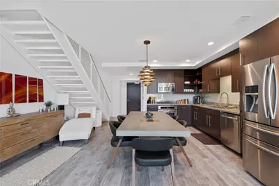 1100 Wilshire Boulevard #1707, Los Angeles, CA 90017 - Photo 16