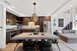 1100 Wilshire Blvd, Los Angeles, CA 90017 - Photo 2