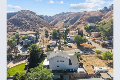 28660 Chiquito Canyon, Val Verde, CA 91384 - Photo 42