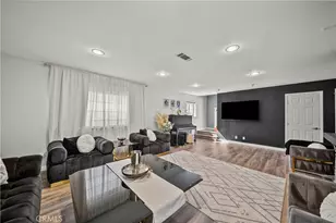 28660 Chiquito Canyon, Val Verde, CA 91384 - Photo 36