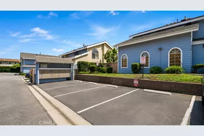 13145 Bromont Avenue #6, Los Angeles, CA 91342 - Photo 24
