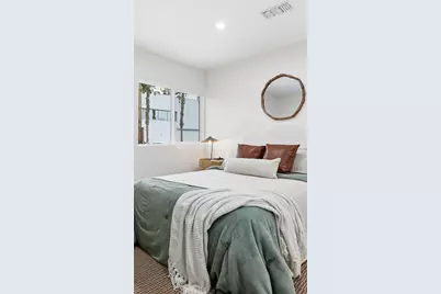 10714 Valley Spring, North Hollywood, CA 91602 - Photo 18