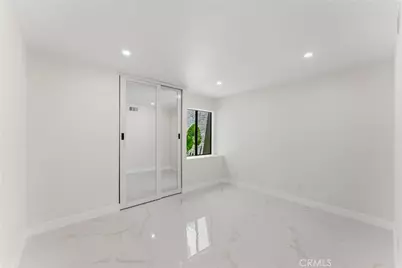 77 Barmore Ct, Glendale, CA 91206 - Photo 24