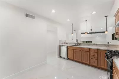 77 Barmore Ct, Glendale, CA 91206 - Photo 20
