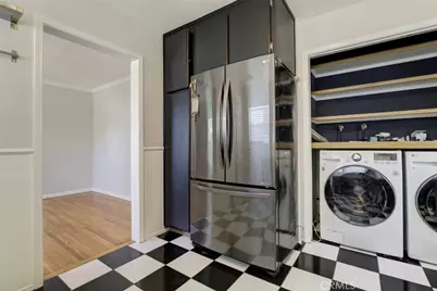 14546 Martha, Sherman Oaks, CA 91411 - Photo 8