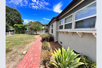14546 Martha, Sherman Oaks, CA 91411 - Photo 2