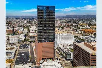 1100 Wilshire Boulevard #3302, Los Angeles, CA 90017 - Photo 10
