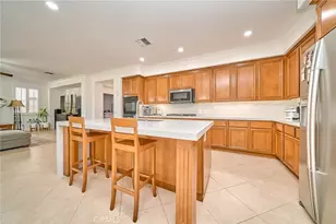 25750 Wallace Pl, Stevenson Ranch, CA 91381 - Photo 16