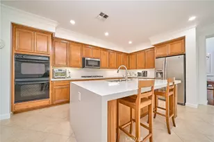 25750 Wallace Pl, Stevenson Ranch, CA 91381 - Photo 18