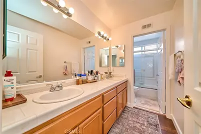 25750 Wallace Place, Stevenson Ranch, CA 91381 - Photo 40