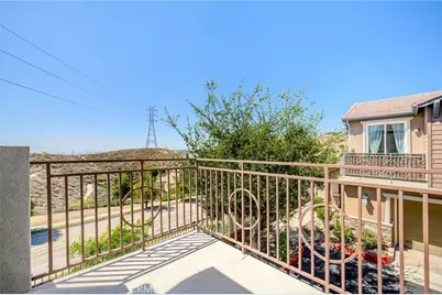 16739 Nicklaus Drive #25, Sylmar, CA 91342 - Photo 12