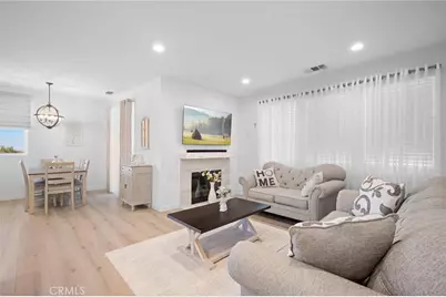 16739 Nicklaus Drive #25, Sylmar, CA 91342 - Photo 4