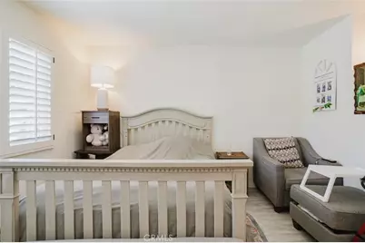 26483 Fairway Circle, Newhall, CA 91321 - Photo 32