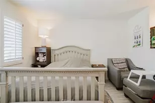 26483 Fairway Cir, Newhall, CA 91321 - Photo 32