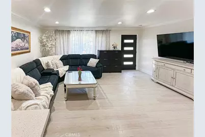 1503 Coronel, San Fernando, CA 91340 - Photo 10