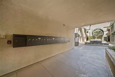 484 S Euclid #101, Pasadena, CA 91101 - Photo 32