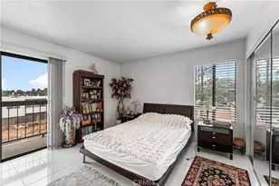 1745 Holly, Glendale, CA 91206 - Photo 28