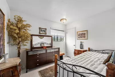 1745 Holly #302, Glendale, CA 91206 - Photo 20