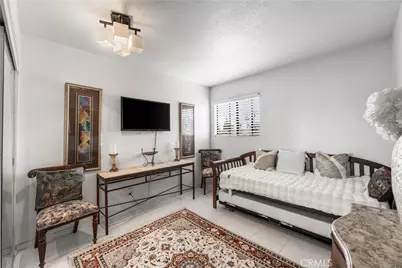 1745 Holly #302, Glendale, CA 91206 - Photo 18