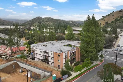 1745 Holly #302, Glendale, CA 91206 - Photo 42