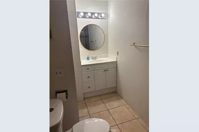 685 N Ashurst Ct #H208, Palm Springs, CA 92262 - Photo 16