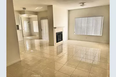 18319 Hart Street #3, Reseda, CA 91335 - Photo 2
