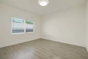 11031 Lull St, Los Angeles, CA 91352 - Photo 32