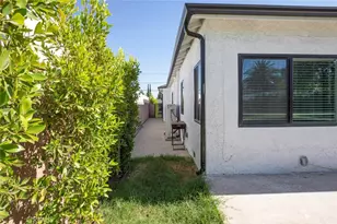 11031 Lull St, Los Angeles, CA 91352 - Photo 40