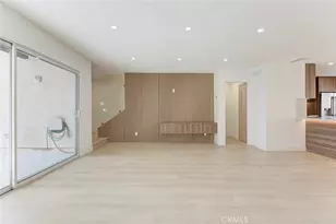 9512 Via Venezia, Burbank, CA 91504 - Photo 12