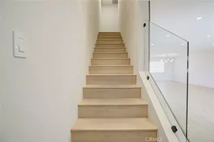 9512 Via Venezia, Burbank, CA 91504 - Photo 26