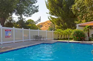 9512 Via Venezia, Burbank, CA 91504 - Photo 64