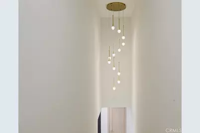 9512 Via Venezia, Burbank, CA 91504 - Photo 28