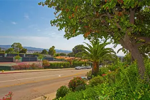9512 Via Venezia, Burbank, CA 91504 - Photo 62