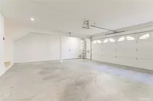 9512 Via Venezia, Burbank, CA 91504 - Photo 54