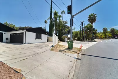 4700 Topanga Canyon, Los Angeles, CA 91364 - Photo 30