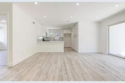 16509 Shamhart, Granada Hills, CA 91344 - Photo 10
