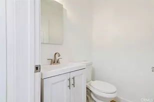 16509 Shamhart, Granada Hills, CA 91344 - Photo 20