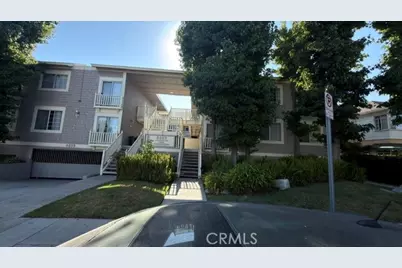 4859 Coldwater Canyon Avenue #14A, Sherman Oaks, CA 91423 - Photo 2