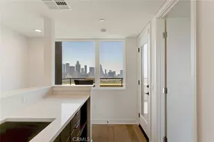 1049 N Joels Pl, Los Angeles, CA 90012 - Photo 28