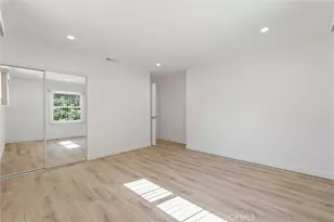 13739 Wyandotte, Los Angeles, CA 91405 - Photo 22