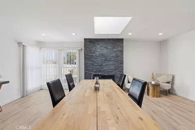 13739 Wyandotte, Los Angeles, CA 91405 - Photo 8