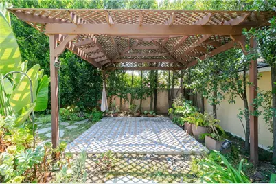 424 Tufts, Burbank, CA 91504 - Photo 46