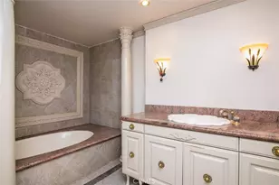 345 Pioneer Dr, Glendale, CA 91203 - Photo 22