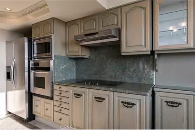 345 Pioneer Drive #1705, Glendale, CA 91203 - Photo 16