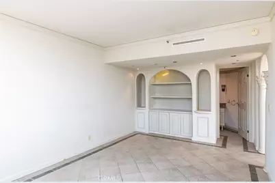 345 Pioneer Drive #1705, Glendale, CA 91203 - Photo 10