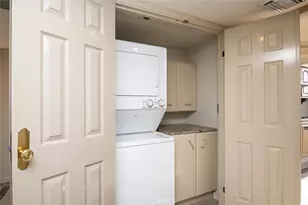 345 Pioneer Dr, Glendale, CA 91203 - Photo 24