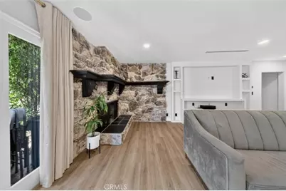 19457 Merridy Street, Northridge, CA 91324 - Photo 22