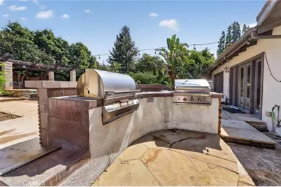 19457 Merridy Street, Northridge, CA 91324 - Photo 54