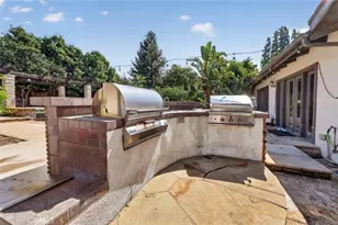 19457 Merridy St, Northridge, CA 91324 - Photo 54