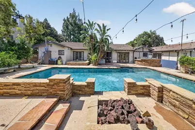 19457 Merridy Street, Northridge, CA 91324 - Photo 46